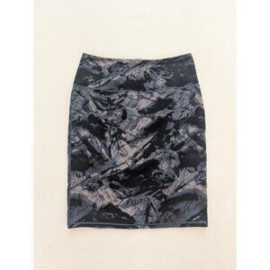 Women With Control Skirt Size L Gray Print Stretch Knit